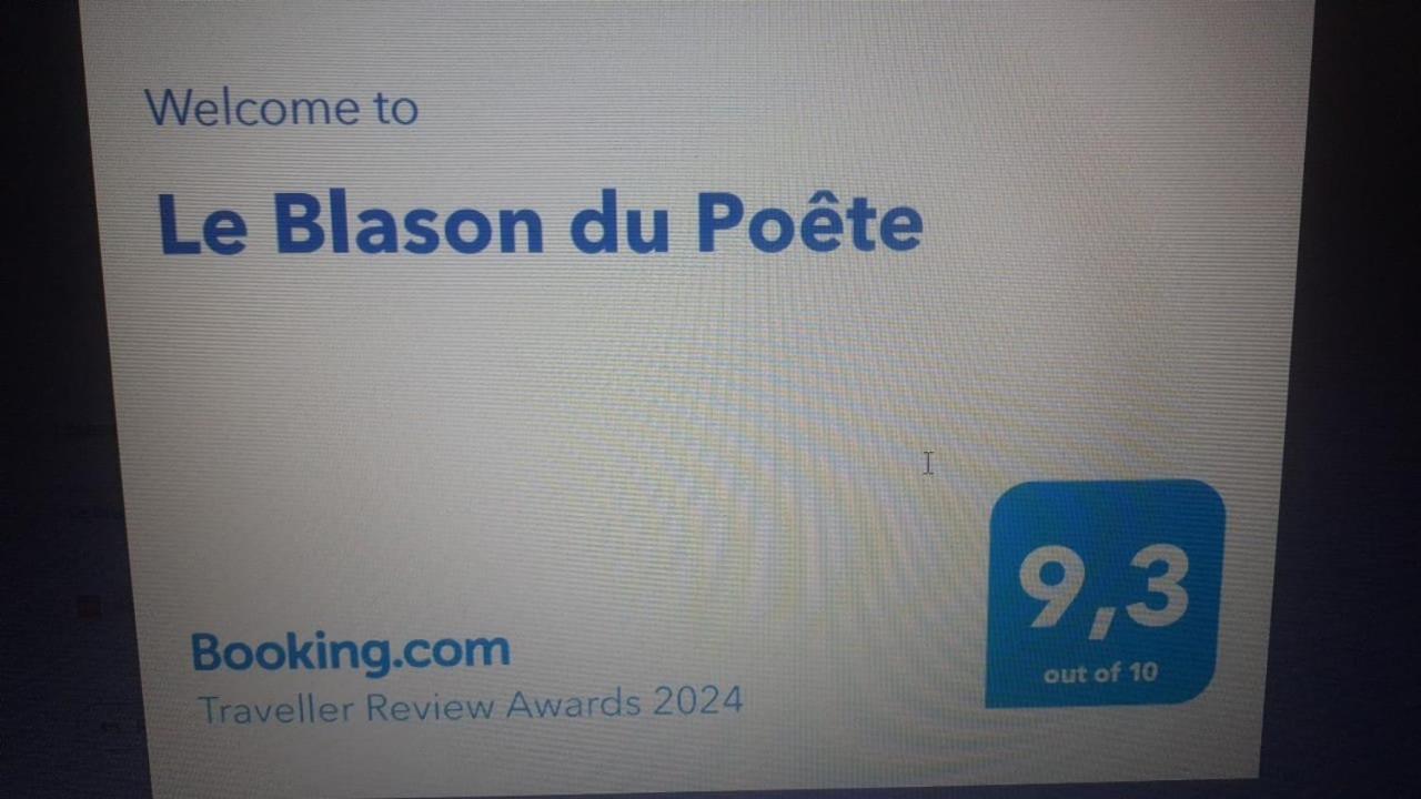 Le Blason Du Poete Mayet Екстер'єр фото